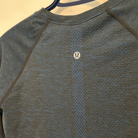 Lululemon Swiftly Tech Long Sleeve 2.0 *Race - size 6 - Picture 3 of 4